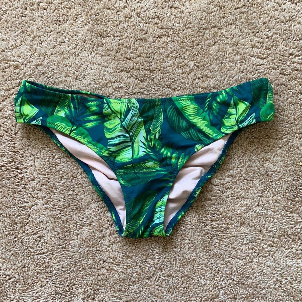 Target Cheeky Jungle Leaf Pattern Bottom